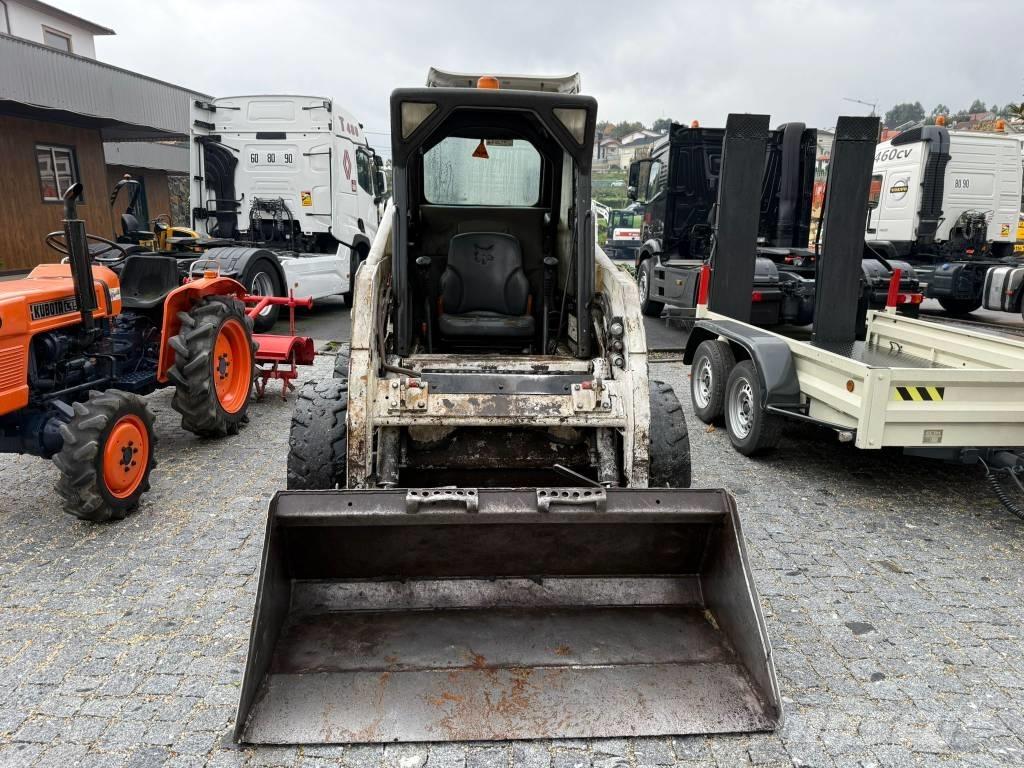 Bobcat S 150 لوادر انزلاقية التوجيه