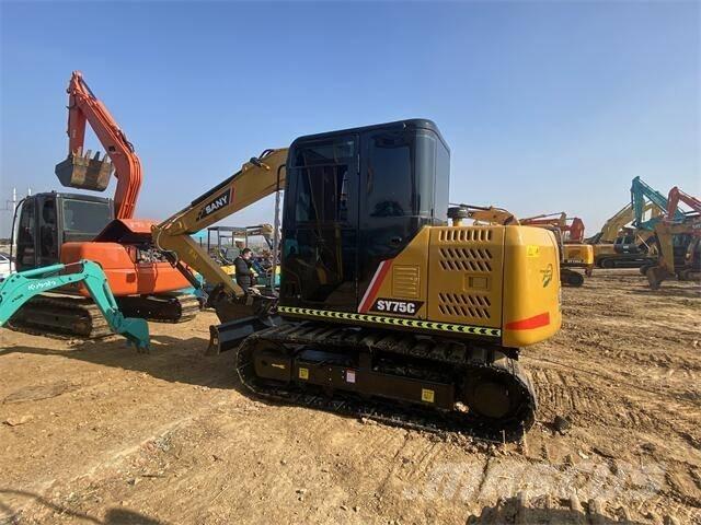 Sany SY75C حفارات زحافة