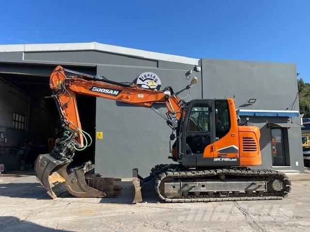 Doosan DX 140 LC-7 حفارات زحافة