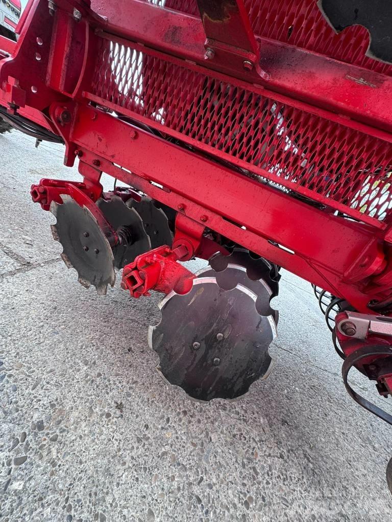 Horsch Focus 6 AS ماكينات البذر الدقيق