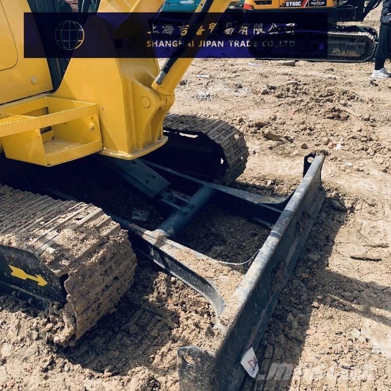 Komatsu PC 56 حفارات صغيرة أقل من 7 طن (حفارات صغيرة)