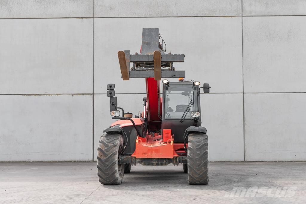 Manitou MLT 845 معدات مناولة لأغراض الزراعة