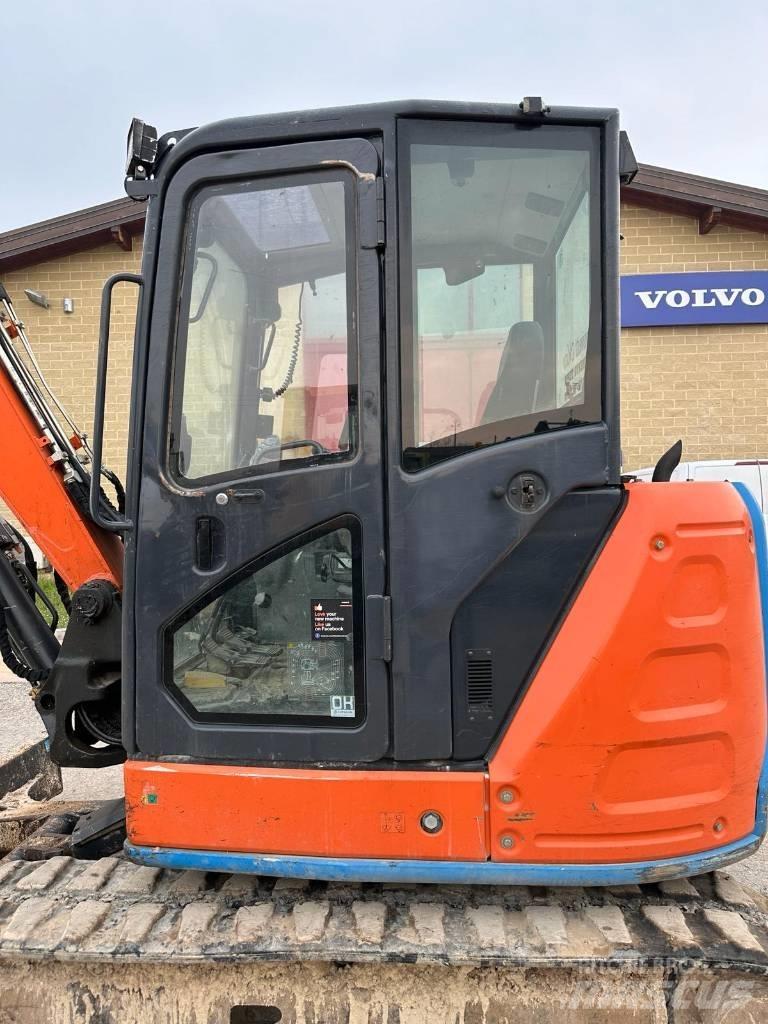 Hitachi ZX 65 US B-5 حفارات صغيرة أقل من 7 طن (حفارات صغيرة)