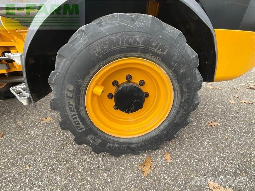 JCB 409 حفارات صغيرة أقل من 7 طن (حفارات صغيرة)