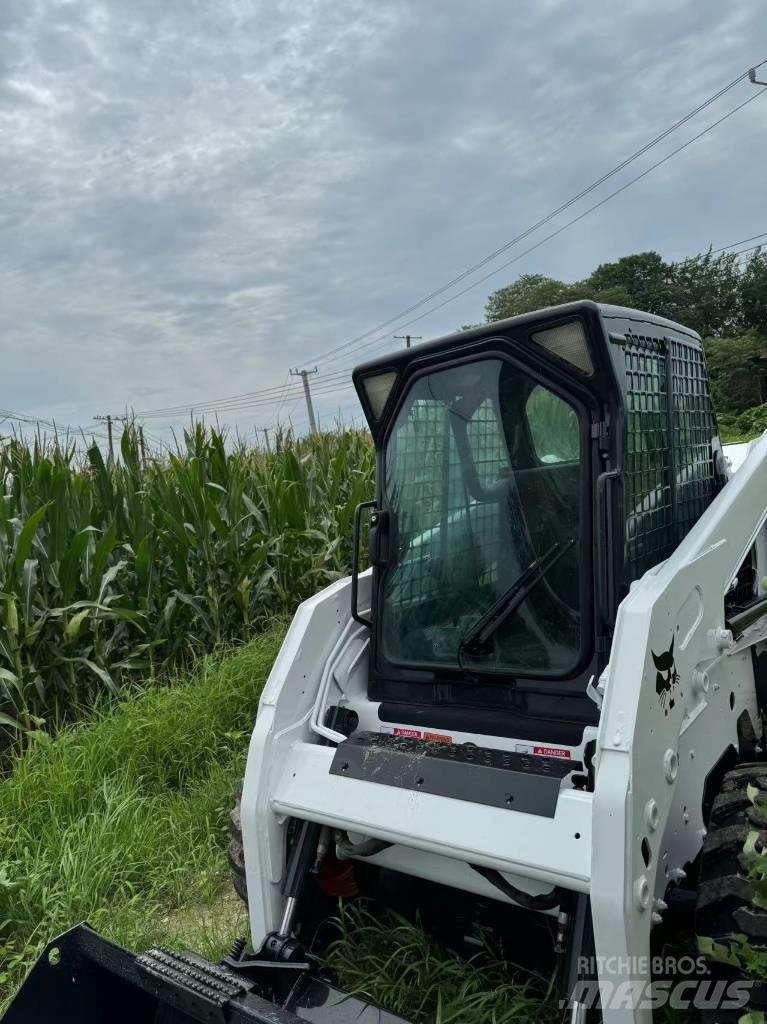 Bobcat S 160 لوادر انزلاقية التوجيه