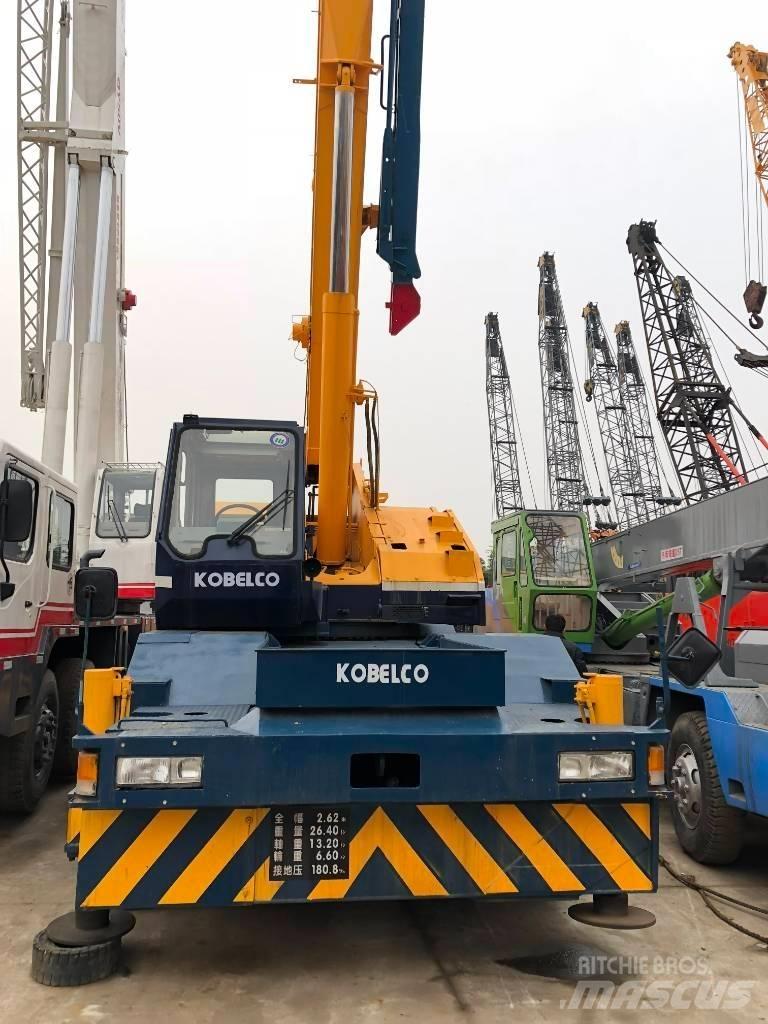 Kobelco RK 250 رافعات الطرق الوعرة