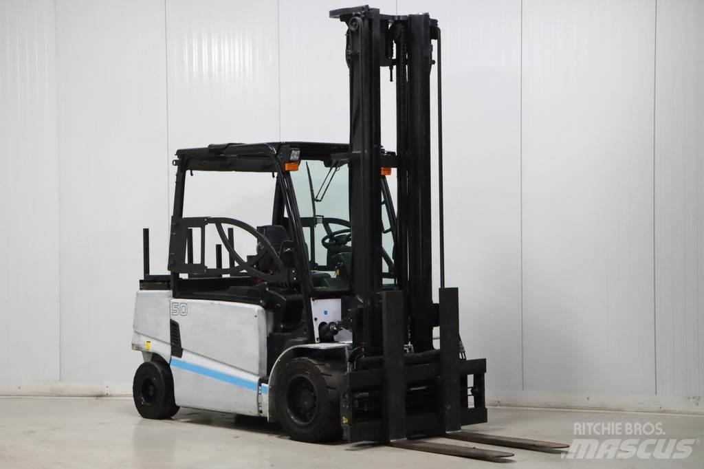 Hyundai 50B-9 شاحنات ذات رافعات شوكية تعمل بالكهرباء