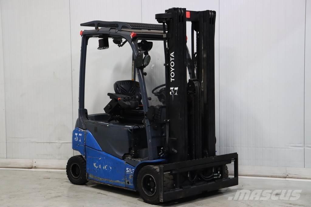 Toyota 8FBM20T شاحنات ذات رافعات شوكية تعمل بالكهرباء