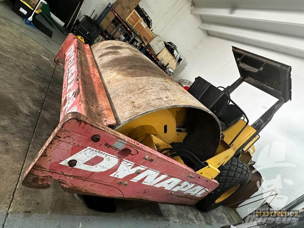 Dynapac CA 251 D مداحل أحادية الأسطوانة
