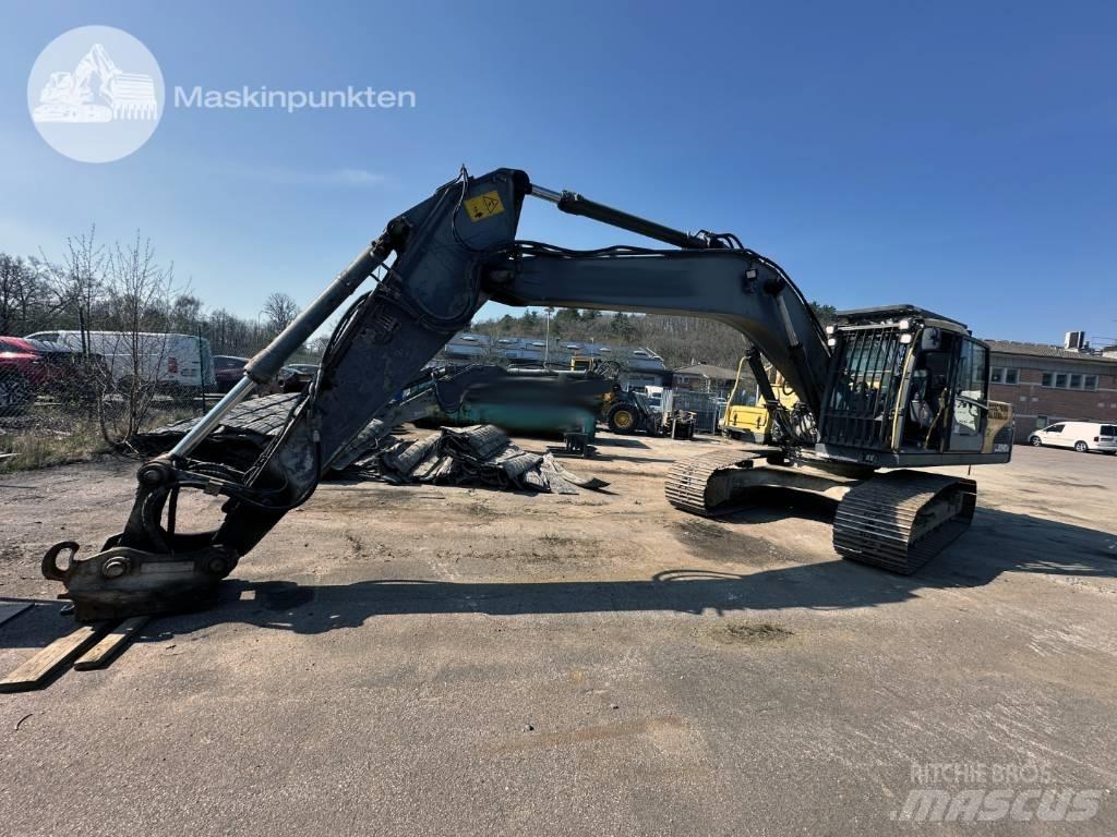 Volvo EC 240 C N L حفارات زحافة