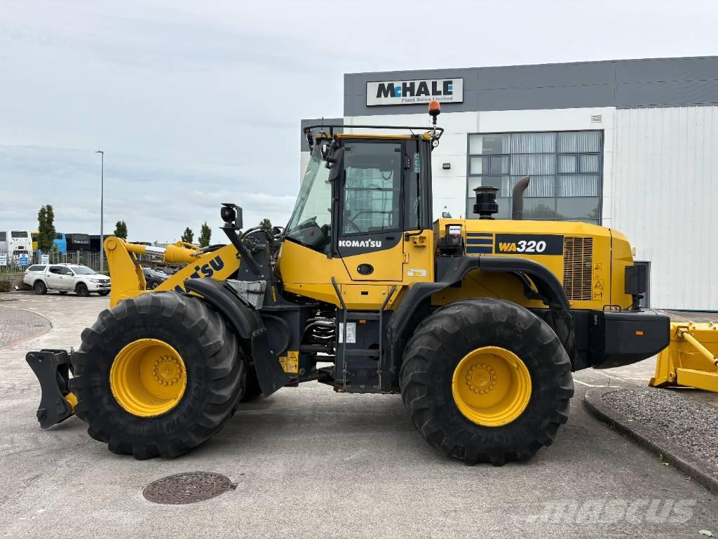 Komatsu WA320-7 لوادر بعجل
