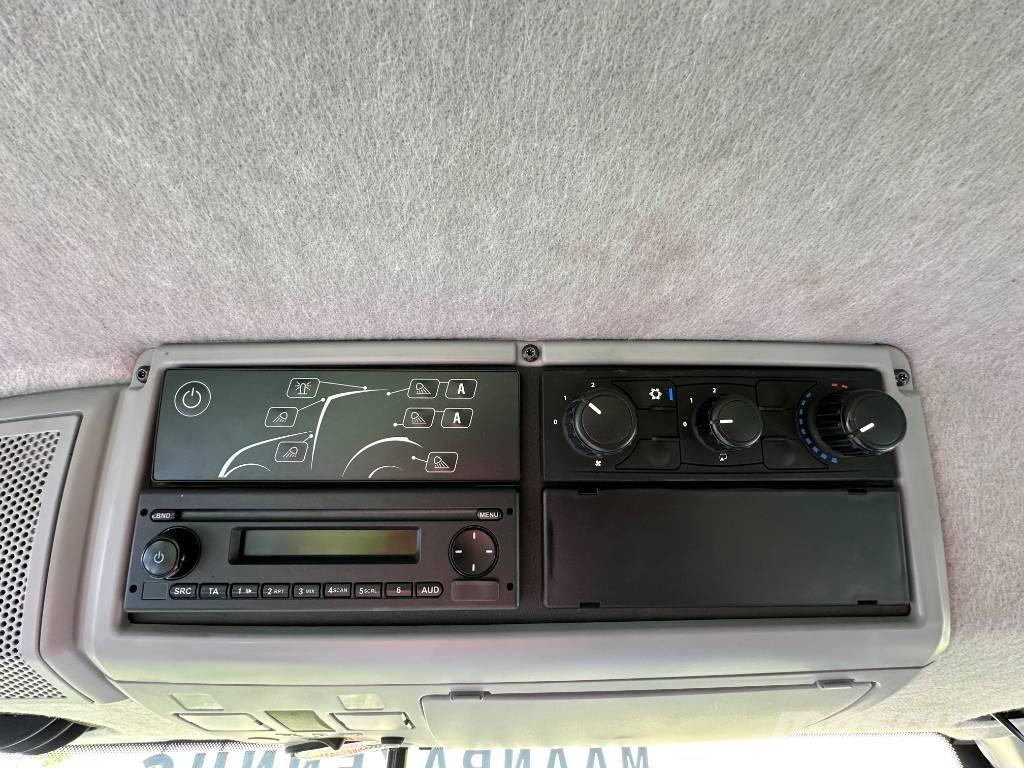 Valtra N 104 الجرارات