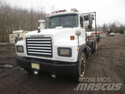 Mack RD 686 SX شاحنات قابلة للفك