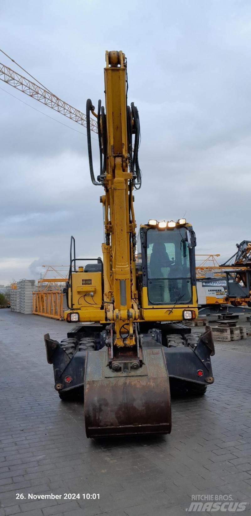 Komatsu PW160-7E0 حفارات بعجل