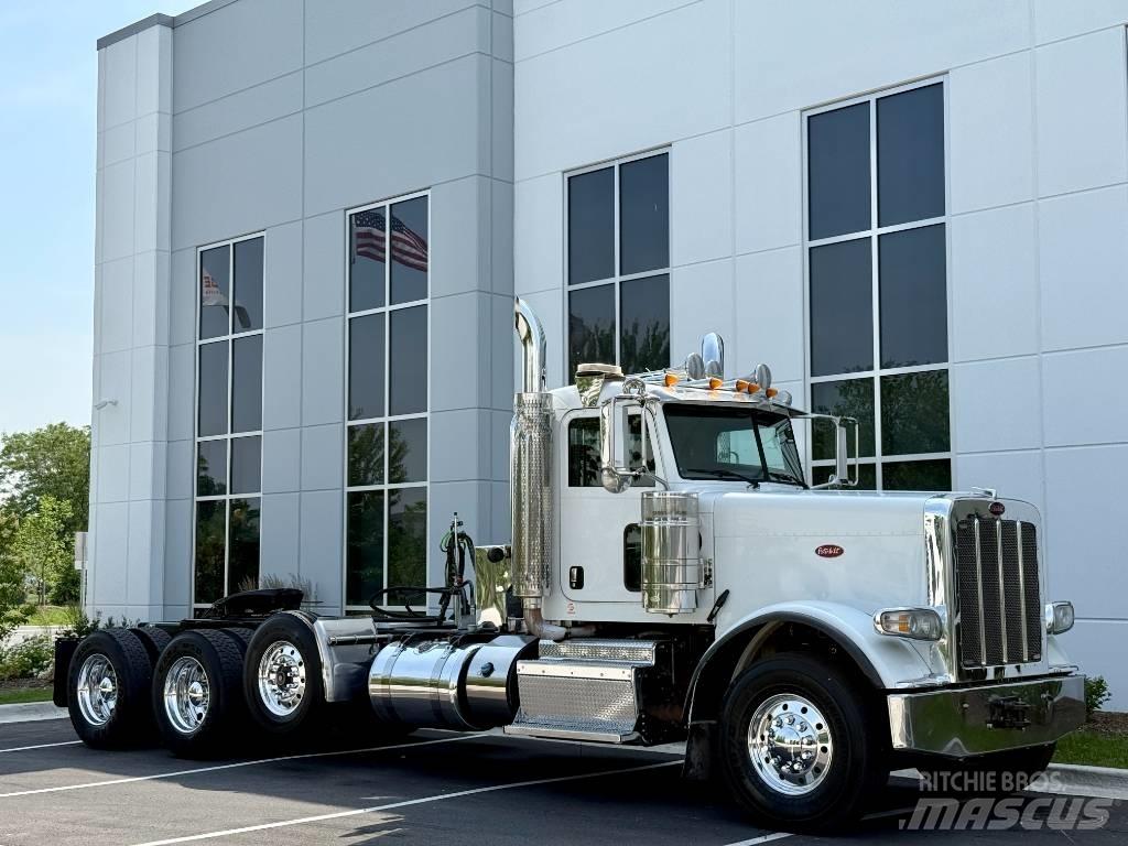 Peterbilt 388 وحدات الجر