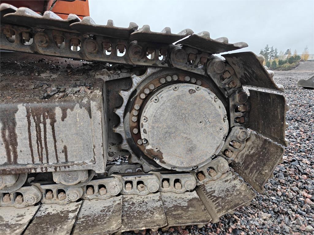 Daewoo 220 LC-V حفارات زحافة