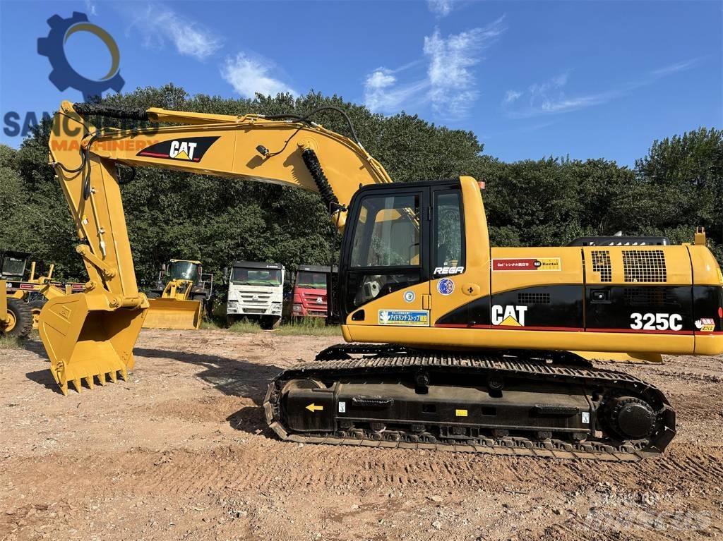 CAT 325 C حفارات زحافة