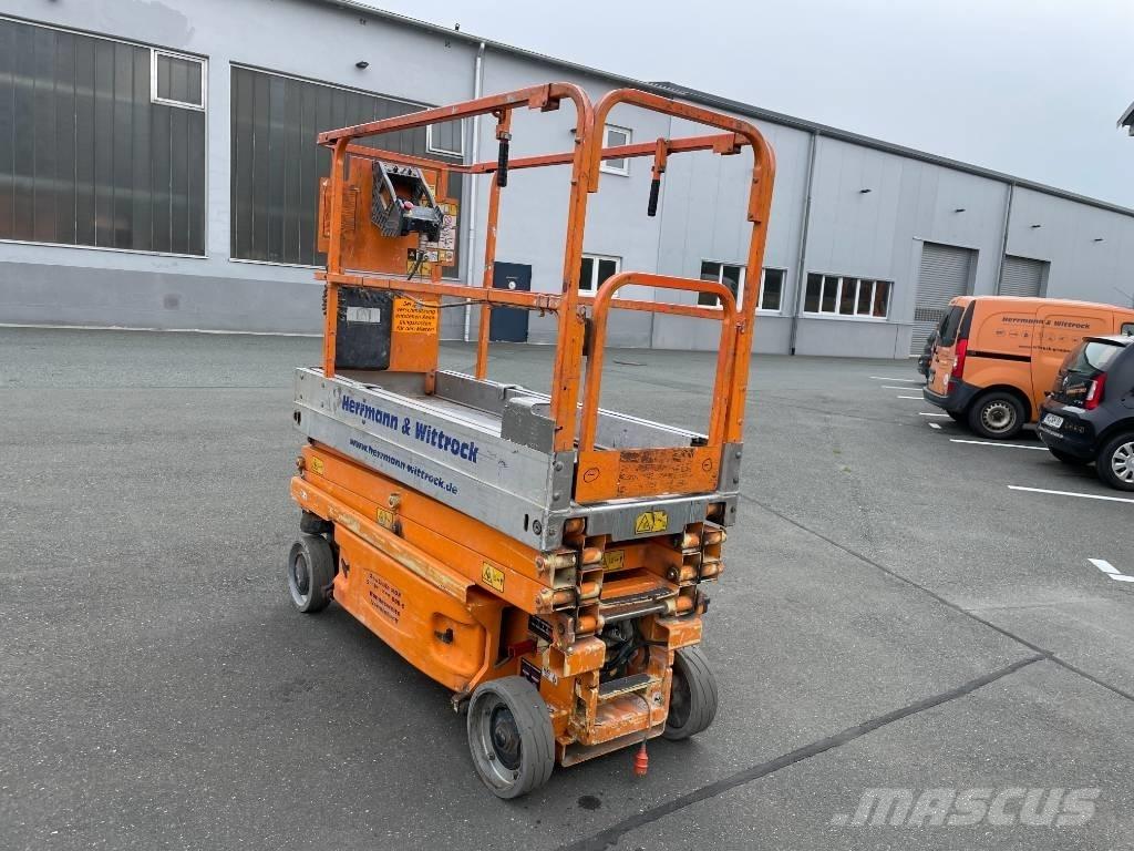 JLG 1930 ES رافعات مقصية الشكل