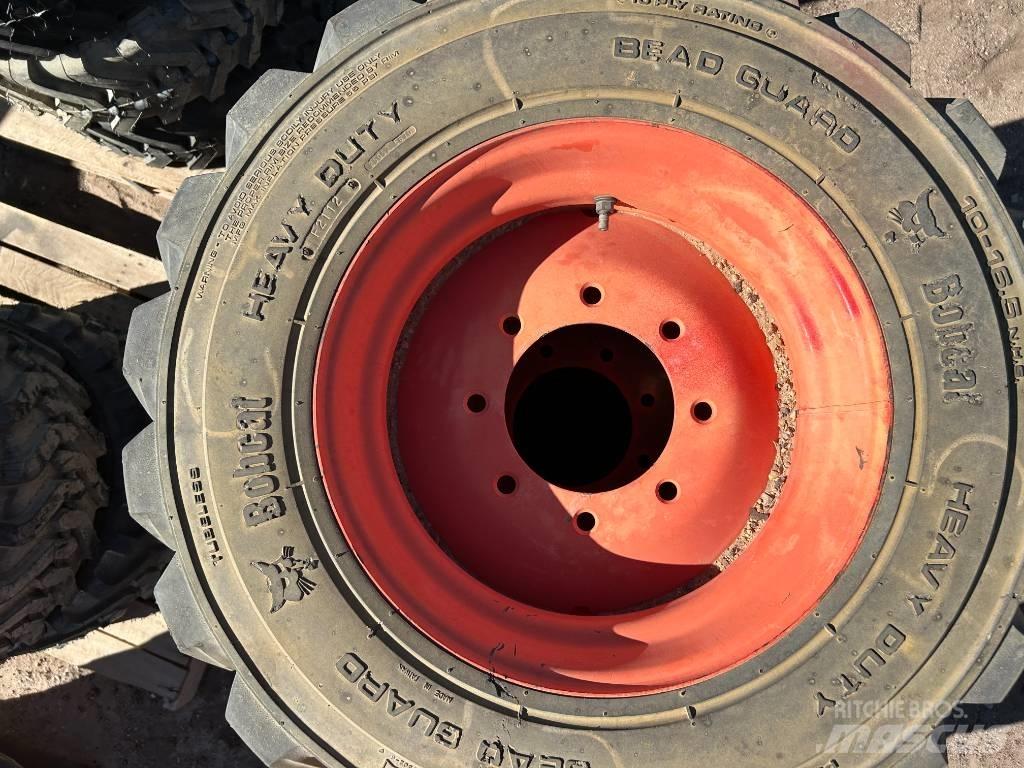 Bobcat 10x16.5 Tires الإطارات والعجلات والحافات