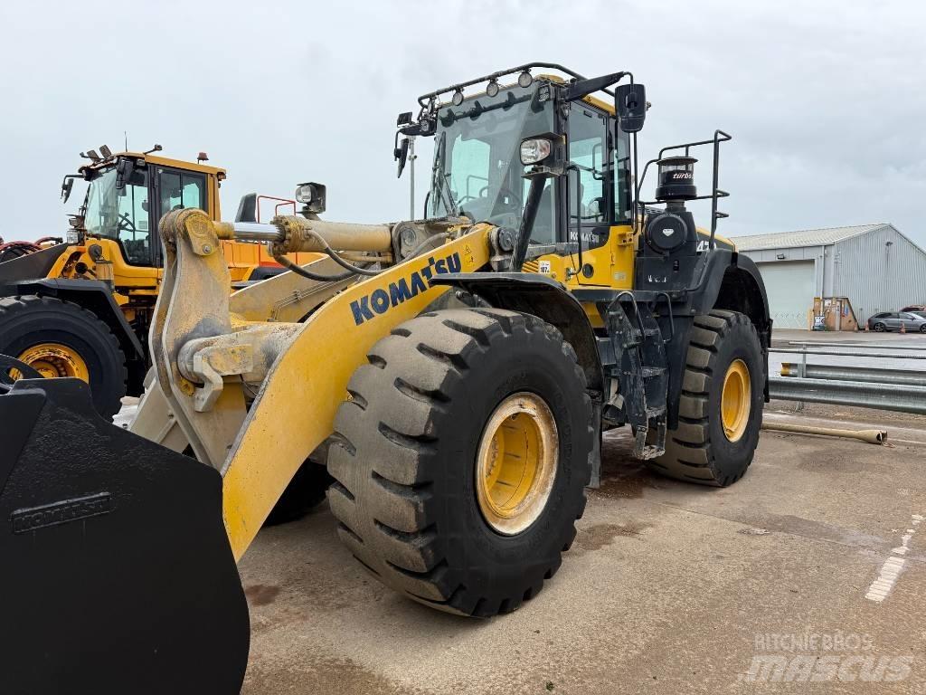 Komatsu WA470-8 لوادر بعجل
