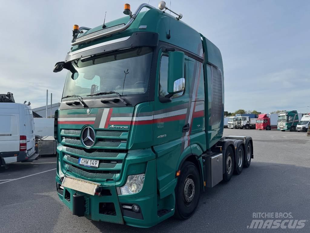 Mercedes-Benz  وحدات الجر