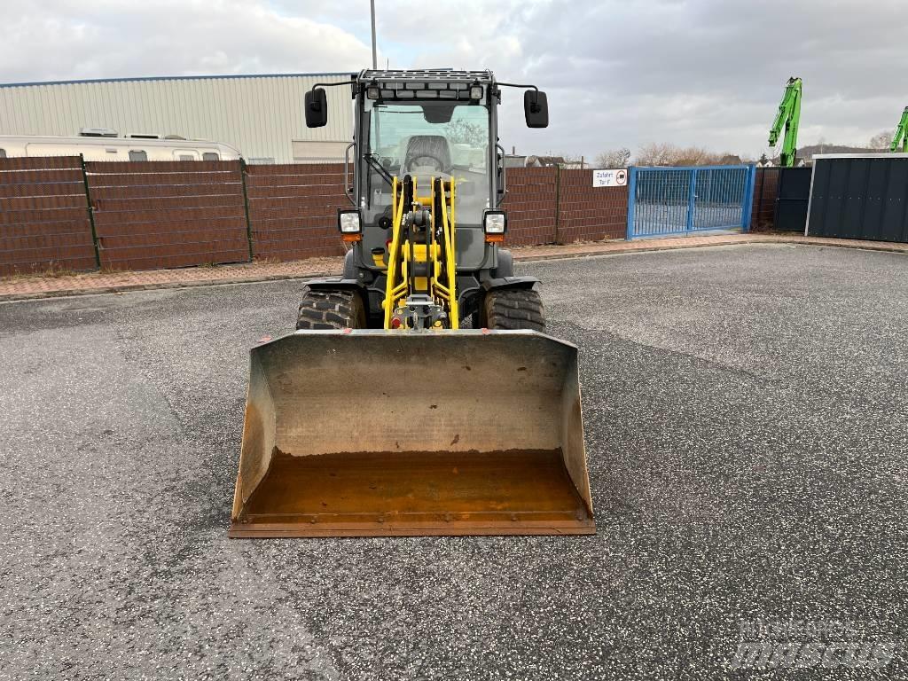 Wacker Neuson WL 38 لوادر بعجل