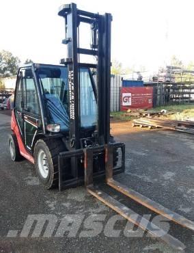Manitou MSI 30 D شاحنات الطرق الوعرة