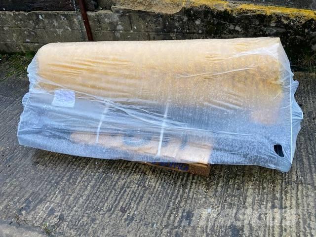 JCB SWEEPER ملحقات أخرى للحفر والتحميل