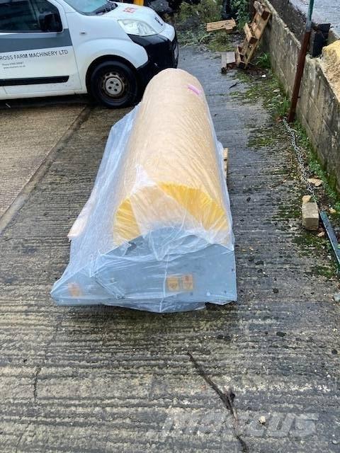 JCB SWEEPER ملحقات أخرى للحفر والتحميل