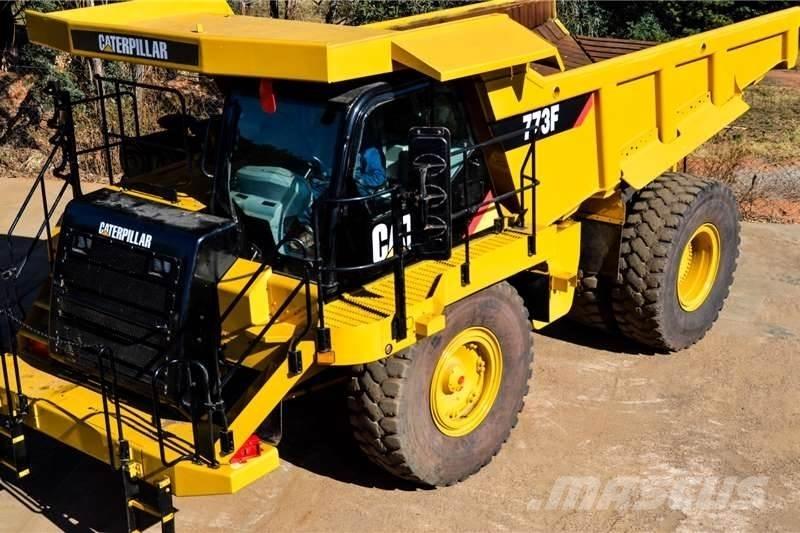 CAT 773F شاحنات أخرى