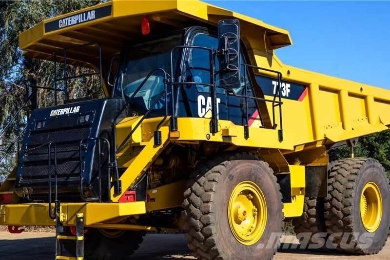 CAT 773F شاحنات أخرى