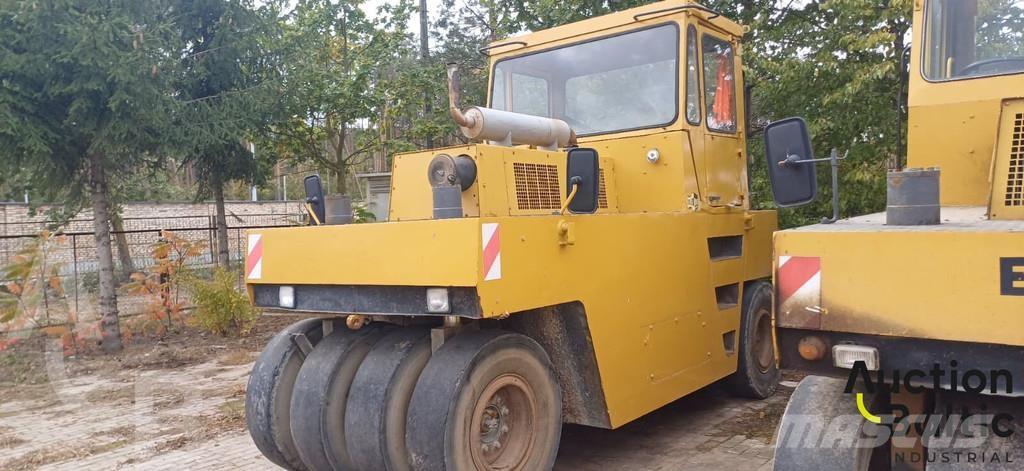 Bomag BW 16 R مداحل ذات إطارات هوائية