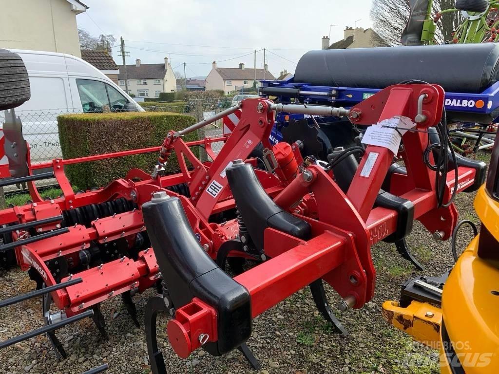 Horsch Joker 3 CT زحافات ساحقة