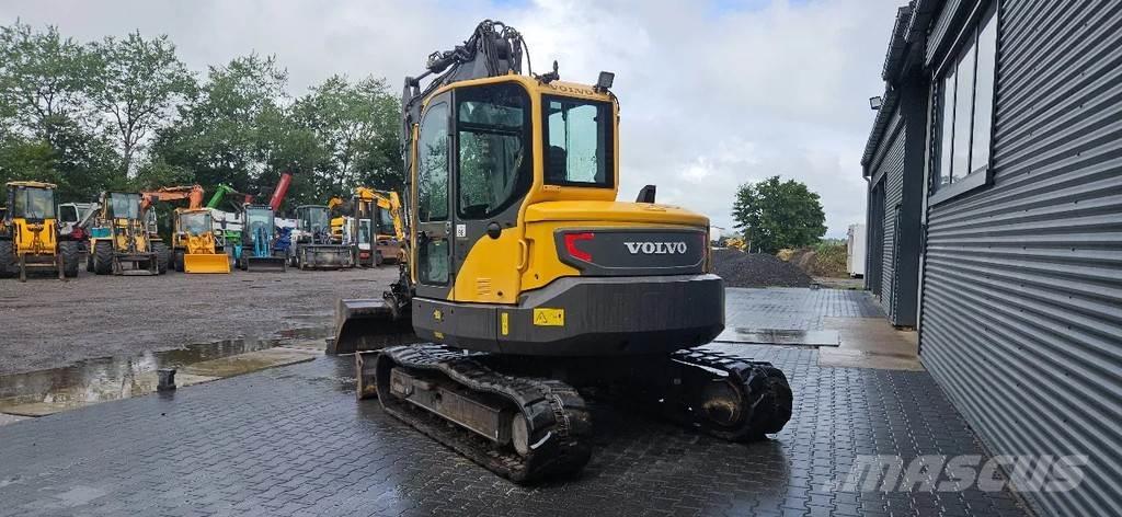 Volvo ECR88 D حفارات وسط 7 طن - 12 طن