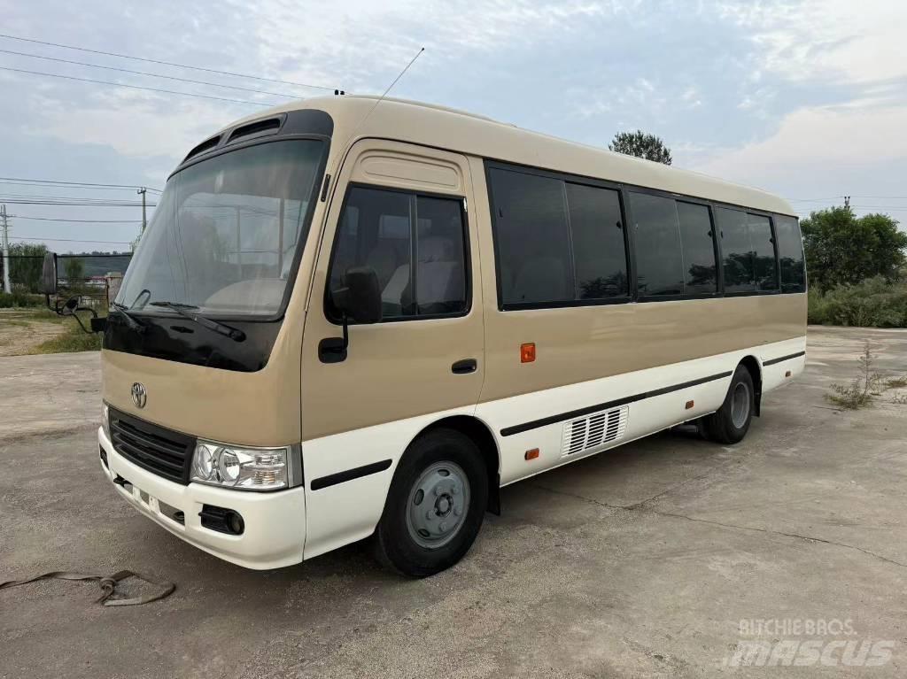 Toyota Coaster Bus حافلة صغيرة