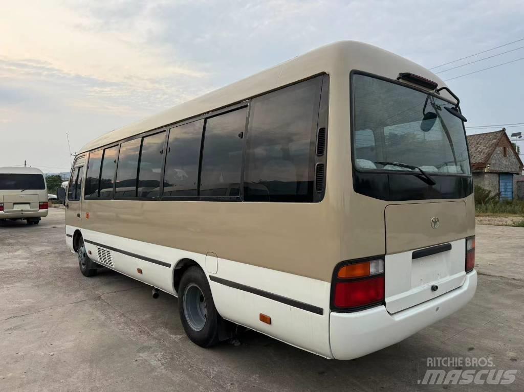 Toyota Coaster Bus حافلة صغيرة