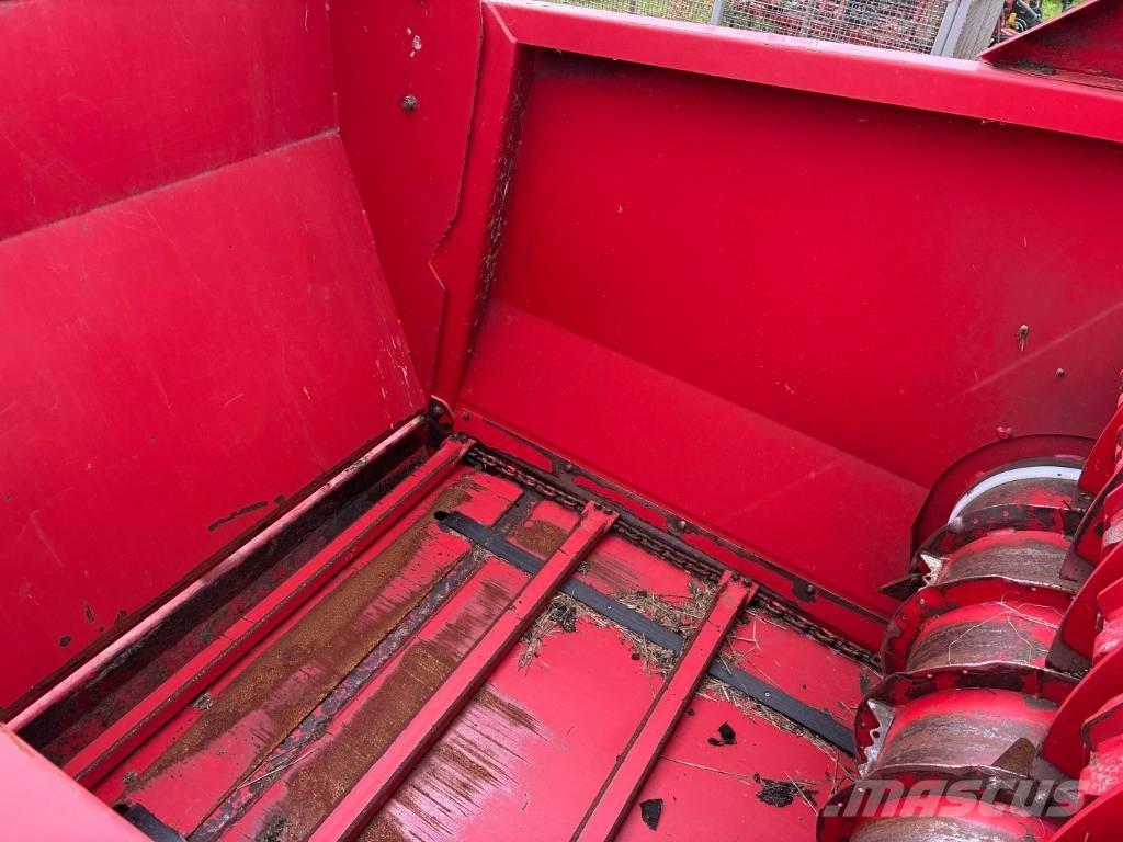 Kverneland 853 Pro آلات تمزيق الحزم وتقطيعها ونشرها