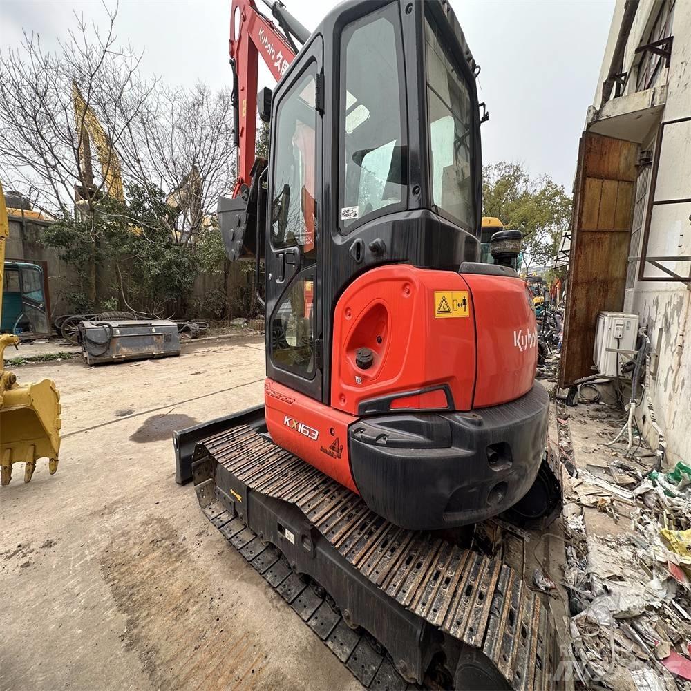 Kubota KX 163 حفارات زحافة