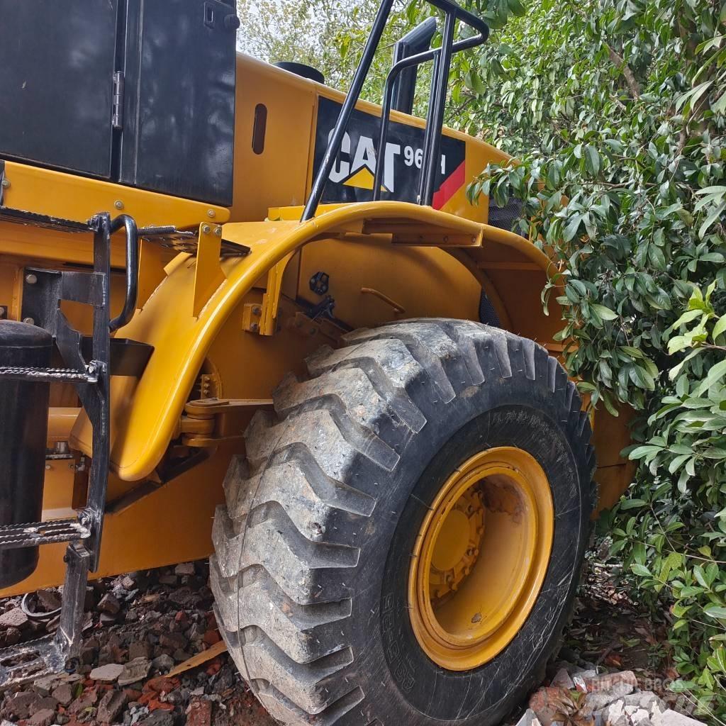CAT 966 H لوادر بعجل
