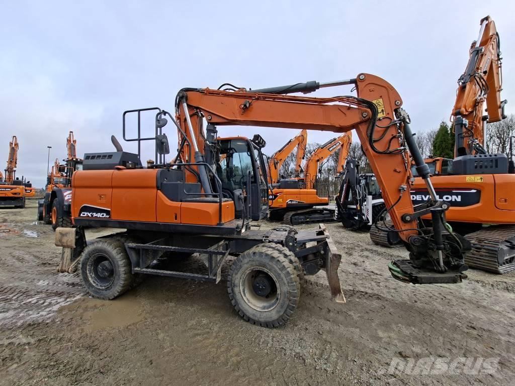 Doosan DX140W-5 حفارات بعجل