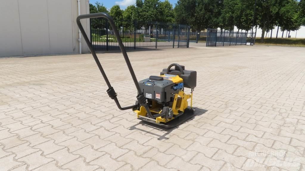 Bomag BP 10/36E دكاكات أفقية