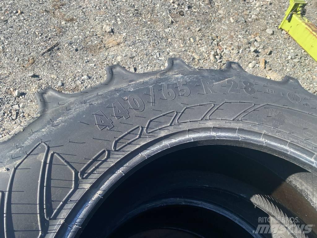 Mitas 440/65 R 28 الإطارات والعجلات والحافات