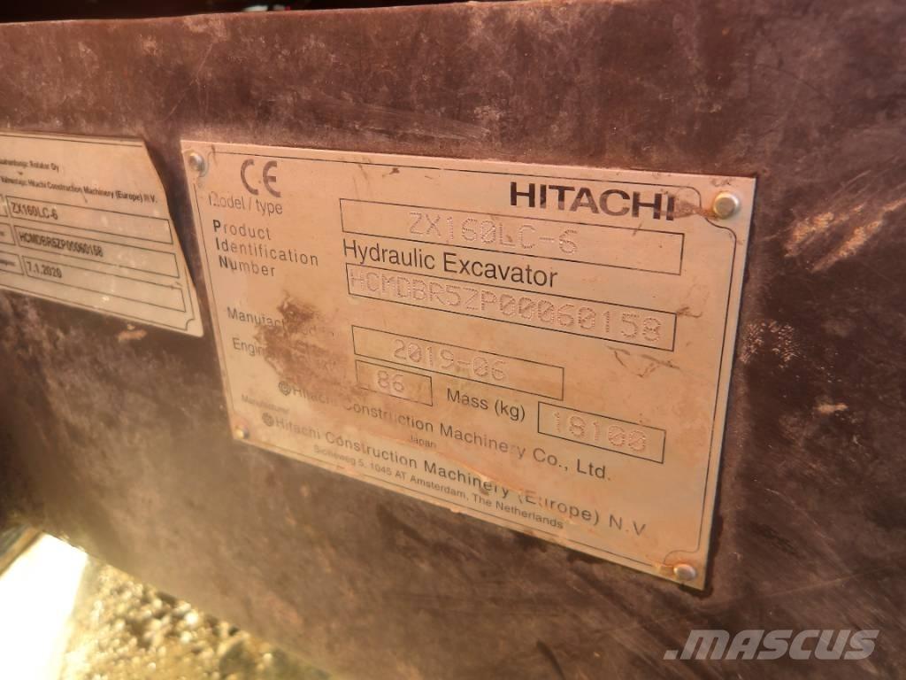 Hitachi ZX 160 LC حفارات زحافة