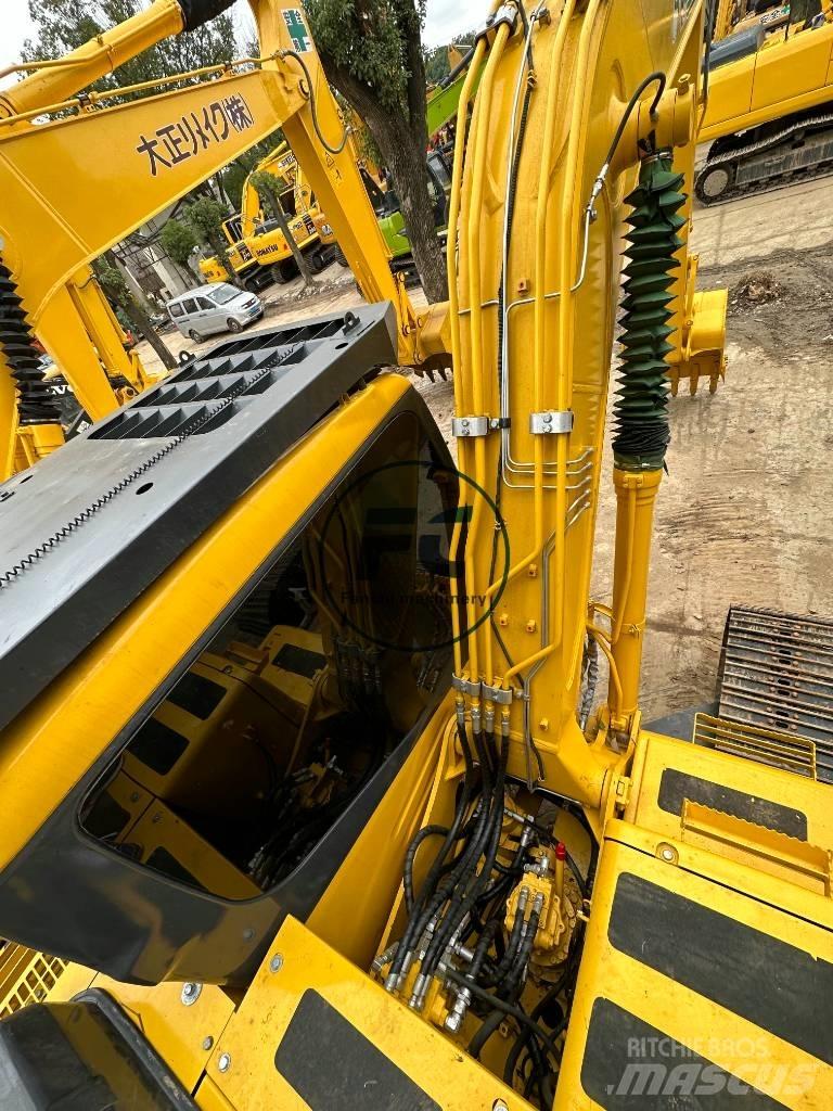 Komatsu PC 130-7 حفارات زحافة