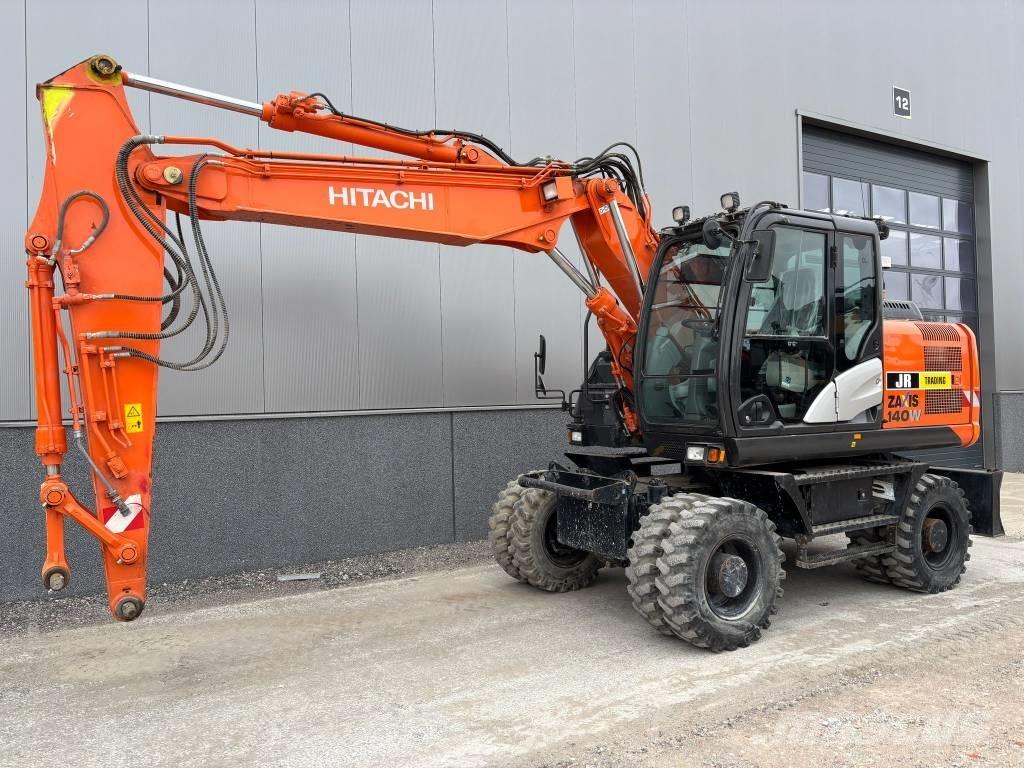 Hitachi ZX 140 W-5B حفارات بعجل