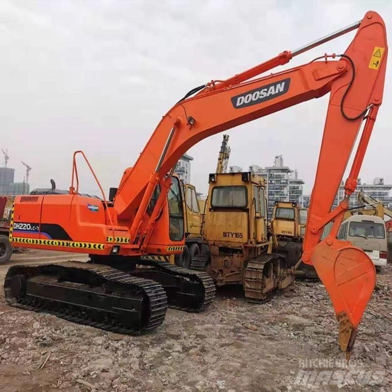 Doosan DH 220 LC-7 حفارات زحافة