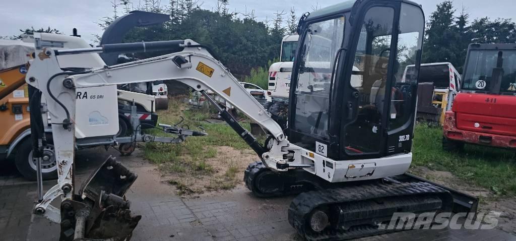 CAT 302.7 D CR حفارات صغيرة أقل من 7 طن (حفارات صغيرة)