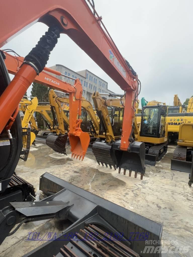 Hitachi ZX120 حفارات زحافة