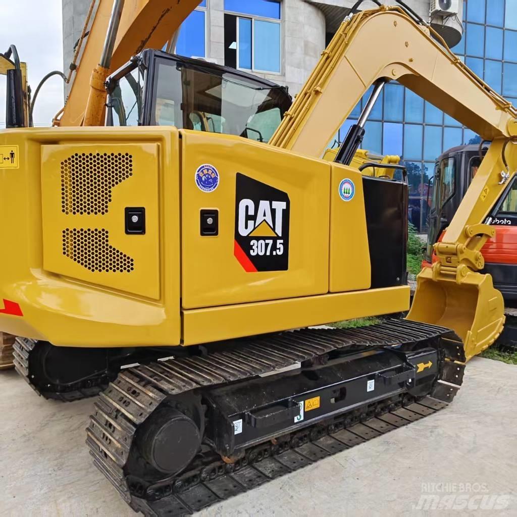 CAT 307.5 حفارات وسط 7 طن - 12 طن