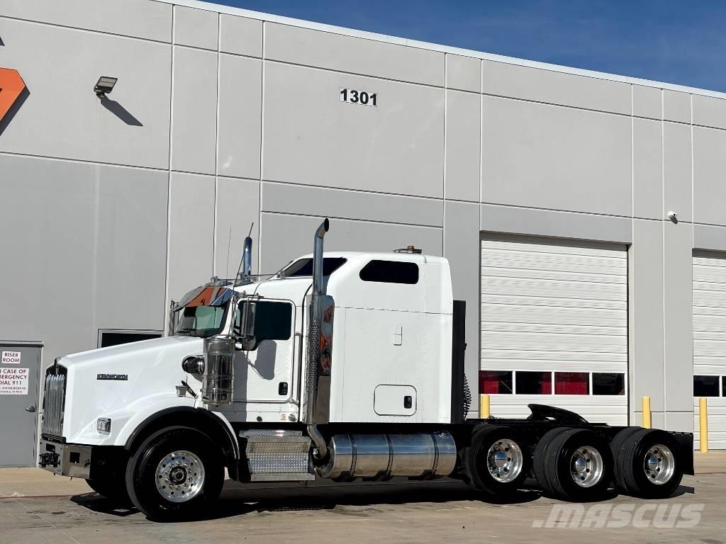 Kenworth T 800 وحدات الجر